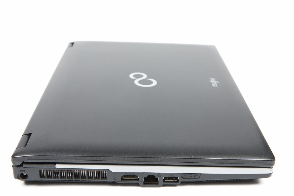 Repasovaný notebook Fujitsu-Siemens Lifebook S760 – foto 6